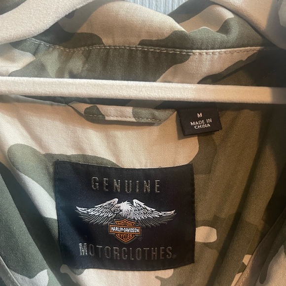 Camo and floral Harley Davidson jacket - Picture 3 of 6